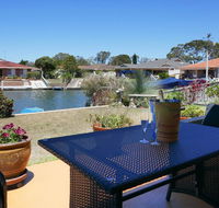 Waterfront Haven with jetty mooring and WiFI - Taree Accommodation