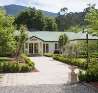 Oscar's On The Yarra - Taree Accommodation