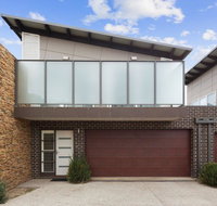 Central to Cowes - Taree Accommodation