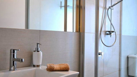 Chestnut Daylesford - Taree Accommodation 7