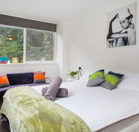 Melbourne Villa - Taree Accommodation