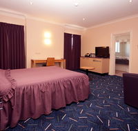 Mitchell River Tavern - Taree Accommodation