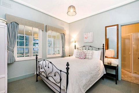 Edge17 Port Fairy Wharf - Taree Accommodation 6