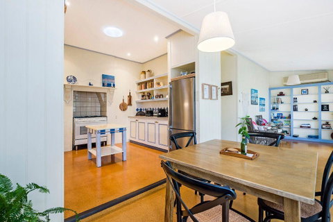 Edge17 Port Fairy Wharf - Taree Accommodation 3