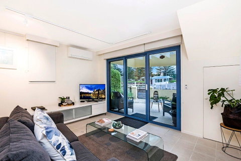 Edge17 Port Fairy Wharf - Taree Accommodation 12