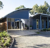 Corrugated Cottage - Taree Accommodation