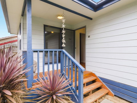 Demure Charm - Taree Accommodation 0