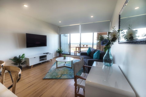 Waterfront Apt 234 Marinaquays - Taree Accommodation 9