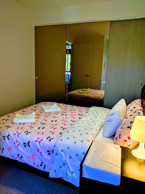 Camberwell Burke Road Apartment - Taree Accommodation 4