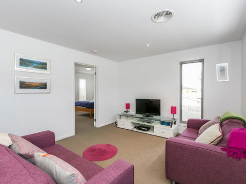Torquay Timeout - Taree Accommodation 13