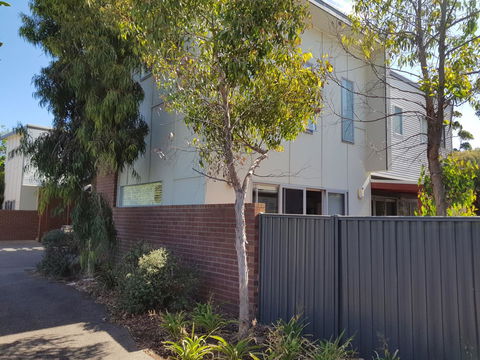 Torquay Timeout - Taree Accommodation 1