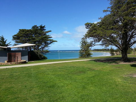 Torquay Timeout - Taree Accommodation 17