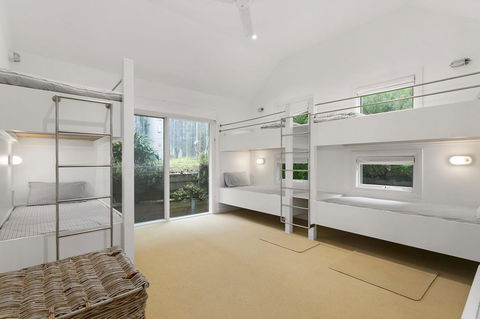 Perfect Blairgowrie Beach House - Taree Accommodation 13