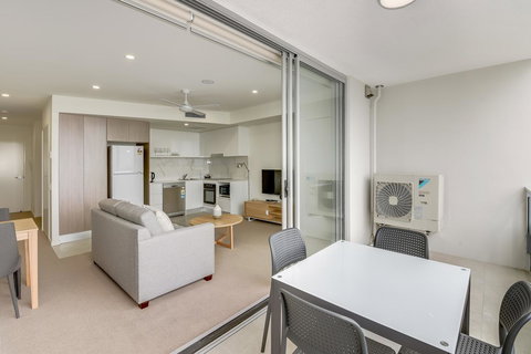 Aquarius Kawana - Taree Accommodation 16