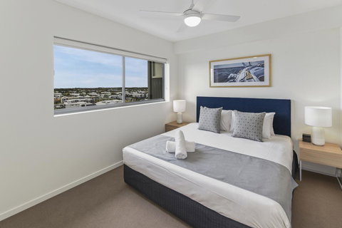 Aquarius Kawana - Taree Accommodation 18