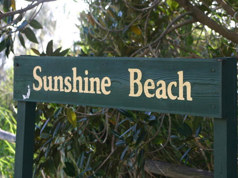 La Mer Sunshine Beachfront - Taree Accommodation 8