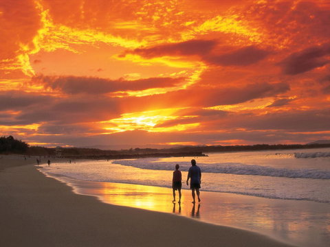 La Mer Sunshine Beachfront - Taree Accommodation 12