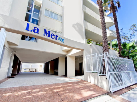 La Mer Sunshine Beachfront - Taree Accommodation 22