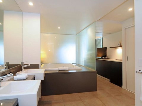 Luxury Apartments At Temple Resort And Spa Port Douglas - Taree Accommodation 37