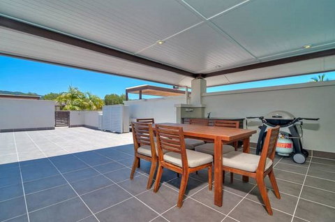 Luxury Apartments At Temple Resort And Spa Port Douglas - Taree Accommodation 32