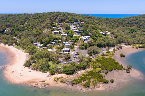 Sunset Cabins 1770 - Taree Accommodation 1