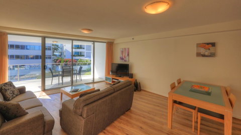 Cilento Mooloolaba - Taree Accommodation 13
