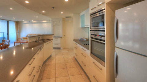 Cilento Mooloolaba - Taree Accommodation 16