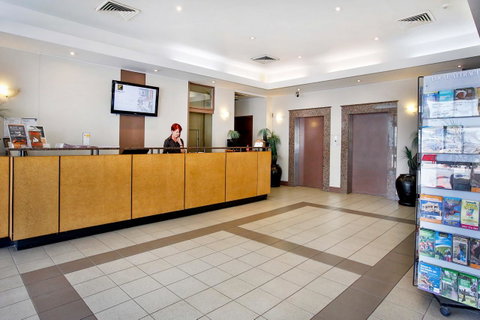 Madison Plaza Townsville - Taree Accommodation 8