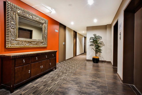 Madison Plaza Townsville - Taree Accommodation 9