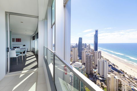 Q1 Resort & Spa - Official - Taree Accommodation 5