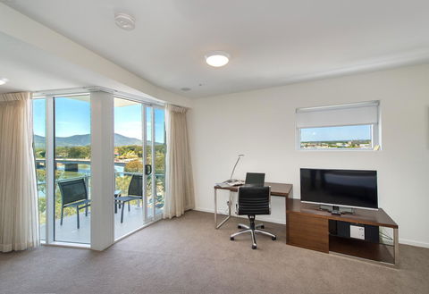 Empire Apartment Hotel Rockhampton - Taree Accommodation 21