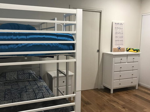 Whitsunday Luxury Homes - Taree Accommodation 36