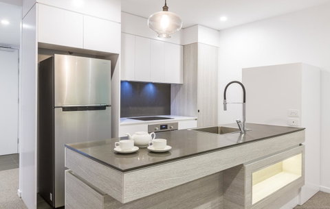 Boardwalk Burleigh Beach - Official - Taree Accommodation 21