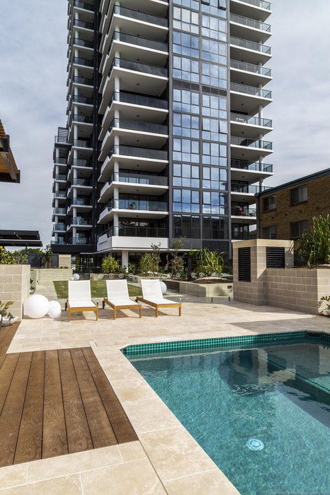 Boardwalk Burleigh Beach - Official - Taree Accommodation 5