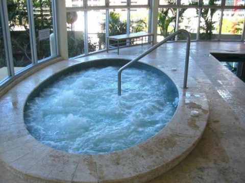 Beach Stay - Ocean & Riverview Resort Chevron Renaissance Central Surfers Paradise - Taree Accommodation 22