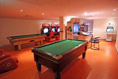 Beach Stay - Ocean & Riverview Resort Chevron Renaissance Central Surfers Paradise - Taree Accommodation 29