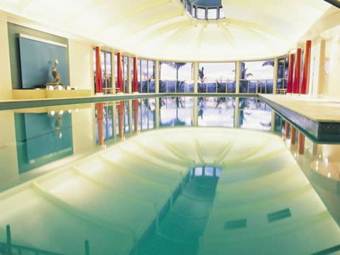 Beach Stay - Ocean & Riverview Resort Chevron Renaissance Central Surfers Paradise - Taree Accommodation 16