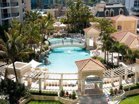 Beach Stay - Ocean & Riverview Resort Chevron Renaissance Central Surfers Paradise - Taree Accommodation 21