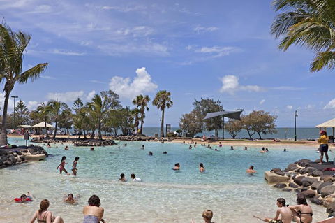 Proximity Waterfront Apartments - Taree Accommodation 1