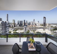 Arise Ivy  Eve Apartments