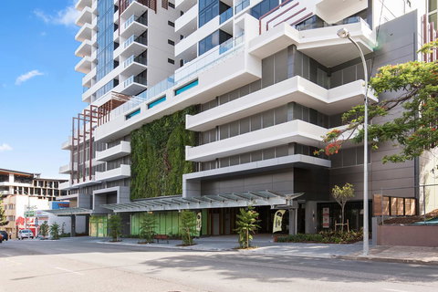 Ivy And Eve Apartments By CLLIX - Taree Accommodation 2