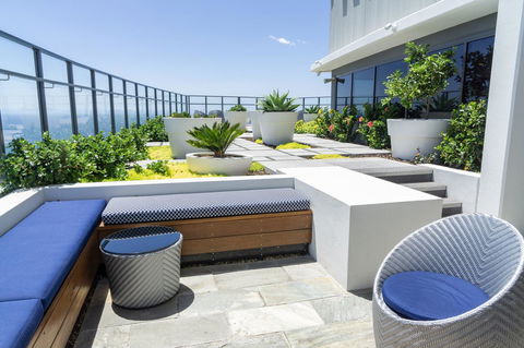 Rhapsody Resort - Official - Taree Accommodation 7