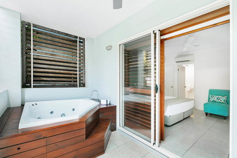 Mantra Aqueous On Port - Taree Accommodation 9