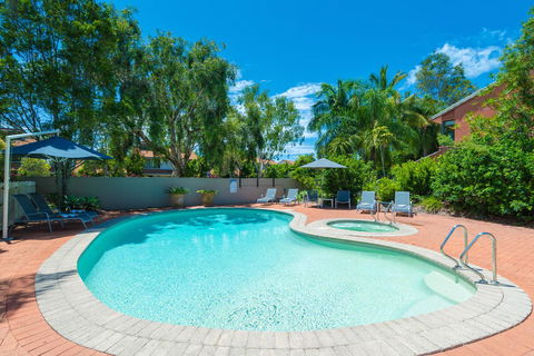 At The Sound Noosa Motel - Taree Accommodation 7