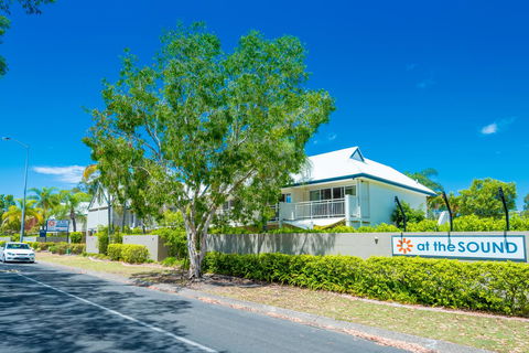 At The Sound Noosa Motel - Taree Accommodation 21