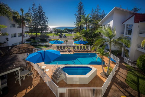 Le Beach Apartments - Taree Accommodation 0