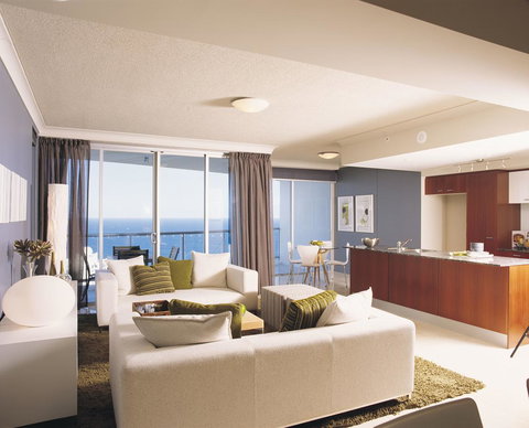 The Towers Of Chevron Renaissance - Holidays Gold Coast - Taree Accommodation 28