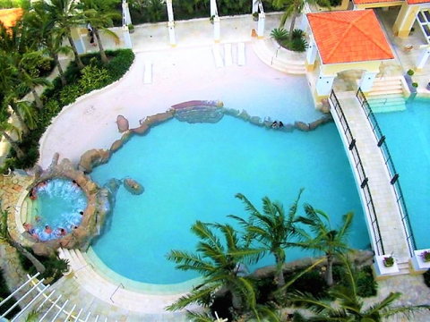 The Towers Of Chevron Renaissance - Holidays Gold Coast - Taree Accommodation 13