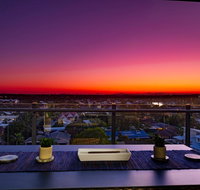 Sunset Retreat Mooloolaba - Taree Accommodation