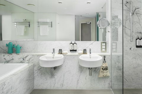 Ovolo The Valley Brisbane - Taree Accommodation 2